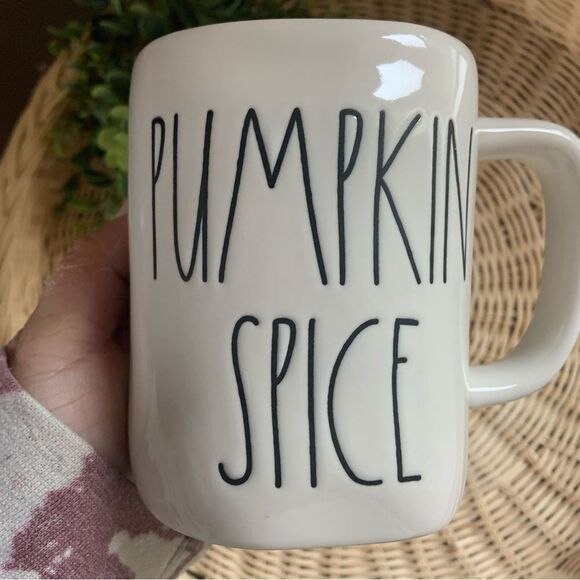 RAE DUNN PUMPKIN SPICE LL Orange Heart Clay Mug - Picture 2 of 8